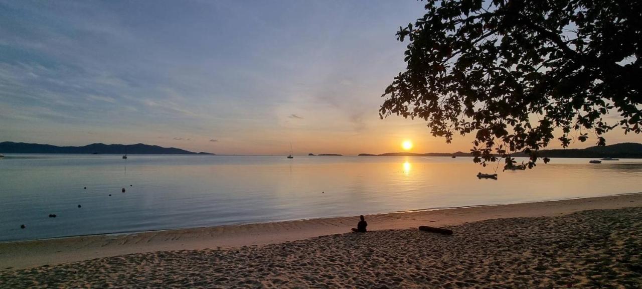 ホテル Pico Samui ボプート エクステリア 写真